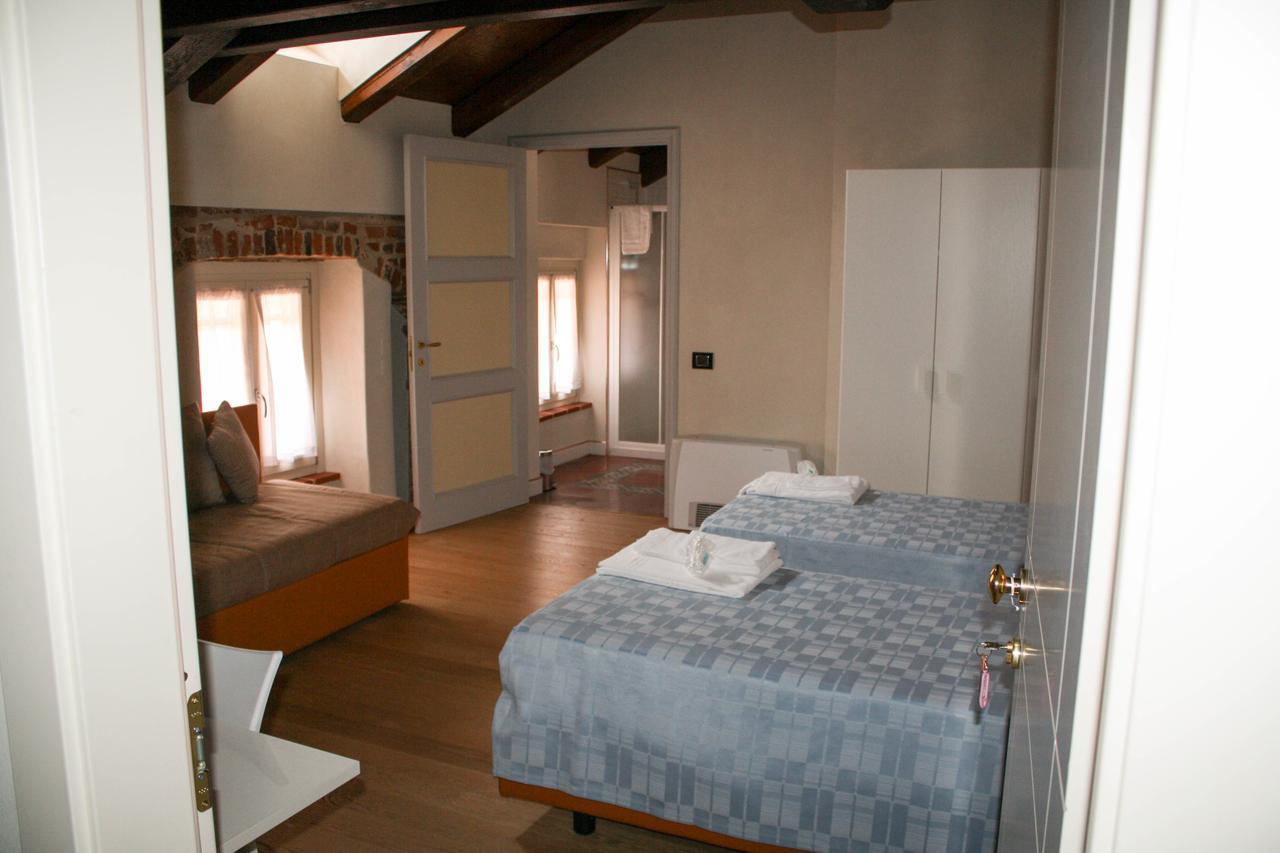 Palazzo Sacco Hostello フォッサーノ エクステリア 写真